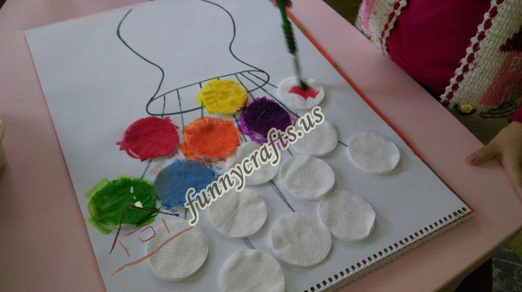 cotton-pads-flower-art-idea-step-6